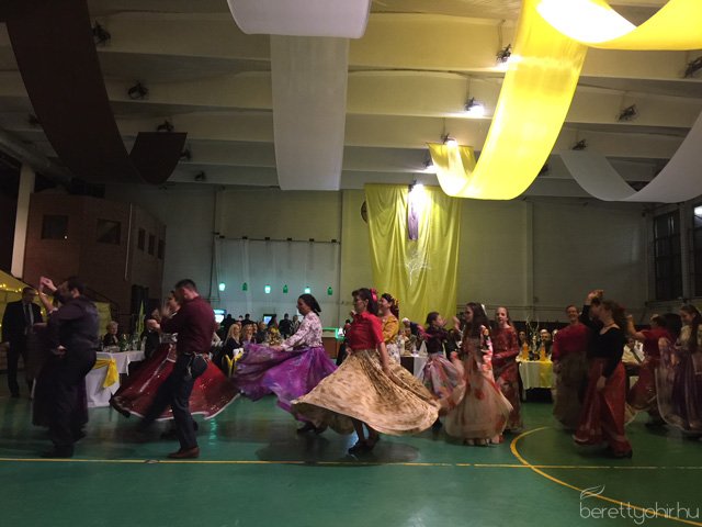 12. Jótékonysági Kórházbál 40